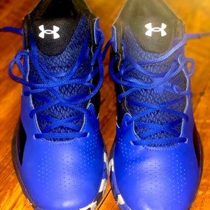 Men’s Under Armour Lockdown 5 Sz 11.5 B-ball shoes